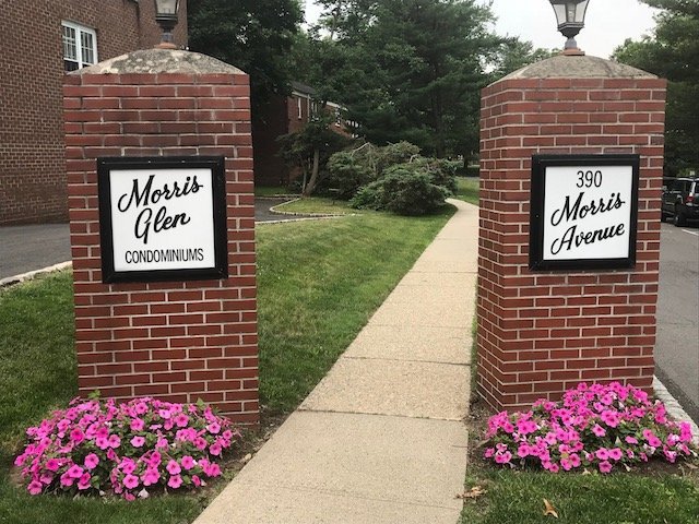 Townhomes for sale Morris Glen Townhomes Summit, NJ